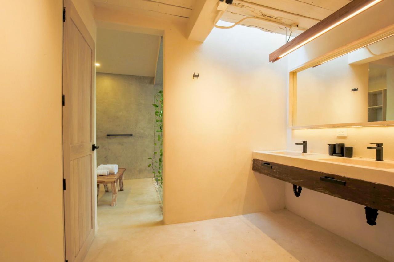 Oma - Holistic Healing Center * Cancún